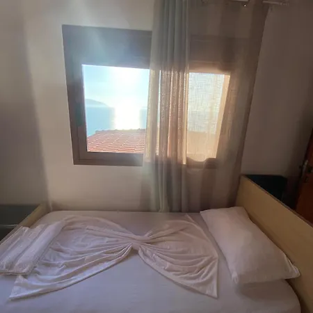 Sea View Wlora